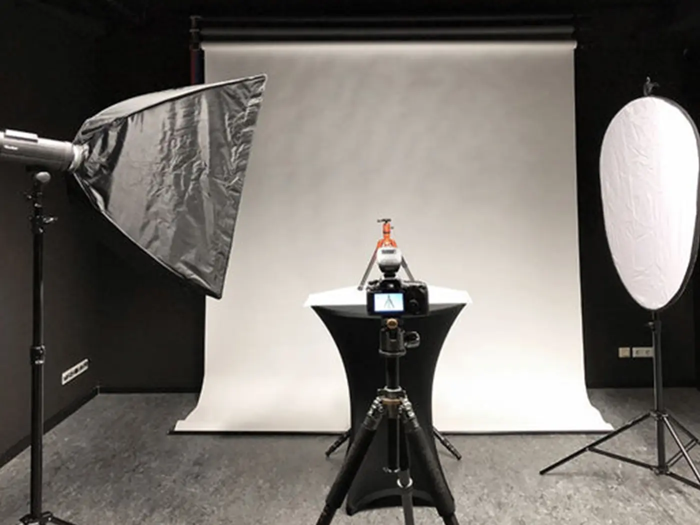 5 Best Camera Settings for Product Photography in 2024